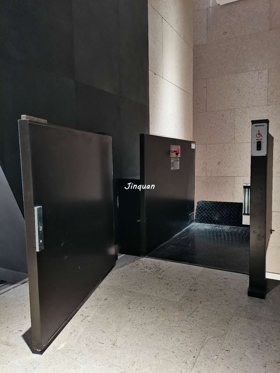 殘疾人升降機(jī)